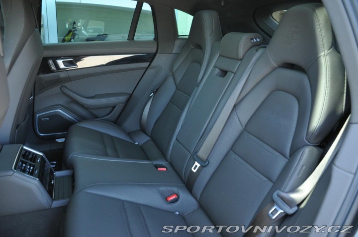 Porsche Panamera E-HYBRID 4S BOSE PANO K36 2022