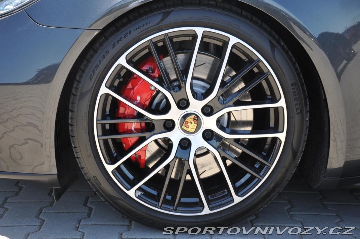 Porsche Panamera E-HYBRID 4S BOSE PANO K36 2022