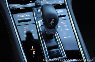 Porsche Panamera E-HYBRID 4S BOSE PANO K36 2022