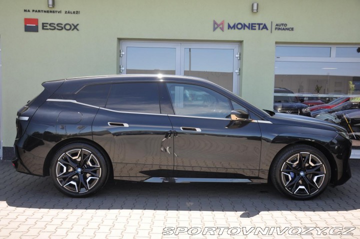BMW iX xDrive40 HUD H/K TAŽNÉ 2021
