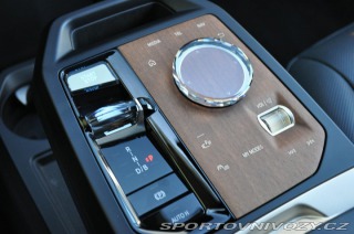 BMW iX xDrive40 HUD H/K TAŽNÉ 2021