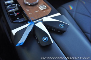 BMW iX xDrive40 HUD H/K TAŽNÉ 2021