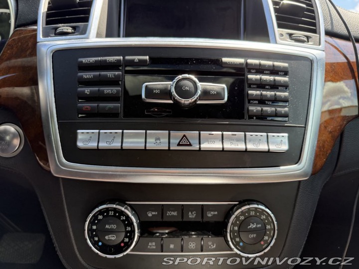 Mercedes-Benz Ostatní modely GL 500 2015