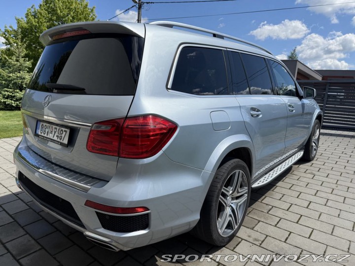 Mercedes-Benz Ostatní modely GL 500 2015