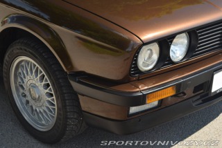 BMW 3 E30 325i 1989