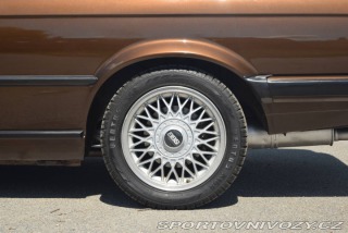 BMW 3 E30 325i 1989