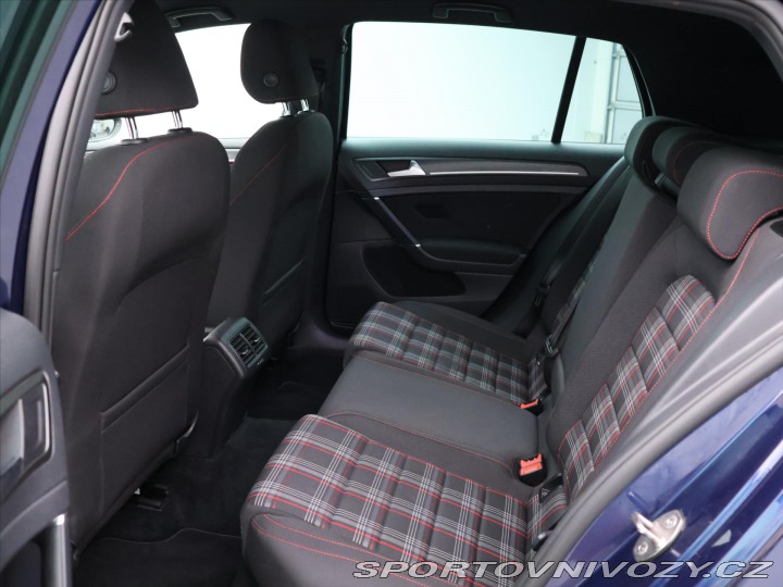 Volkswagen Golf 2,0 TSI DSG LED 1.Maj. GT 2017