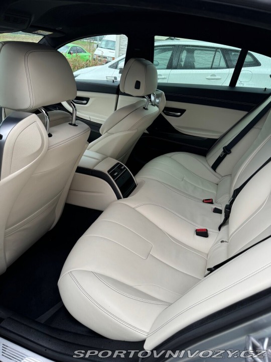 BMW M6 4,4   Grand 2015