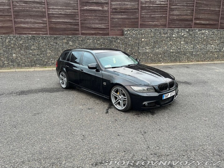 BMW 3 2,0 E91 LCI xDrive 320d 2011
