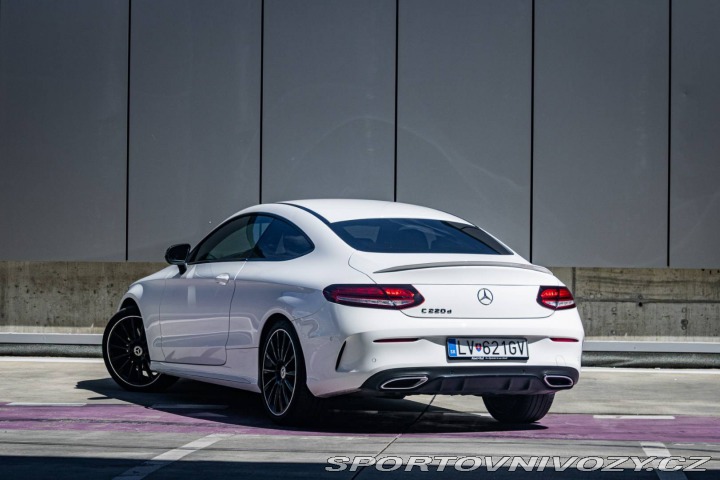 Mercedes-Benz C Kupé  220 d A/T 2021