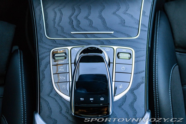 Mercedes-Benz C Kupé  220 d A/T 2021