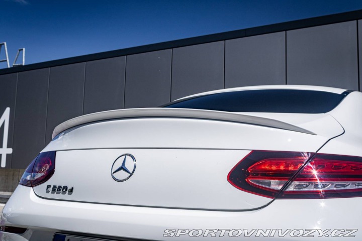 Mercedes-Benz C Kupé  220 d A/T 2021
