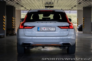 Volvo V90 2.0 D5 AWD Drive-E Ocean 2018