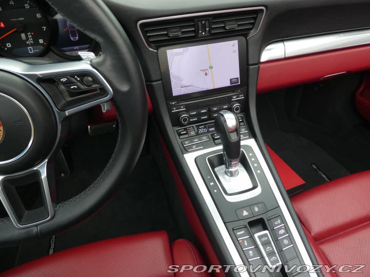 Porsche 911 CARRERA CABRIOLET 2018