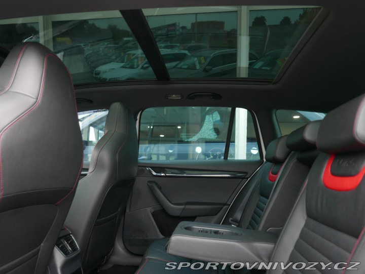 Škoda Octavia RS RS 2,0TSI REZERVACE 2014