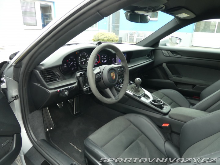 Porsche 911 CARRERA GTS 2023