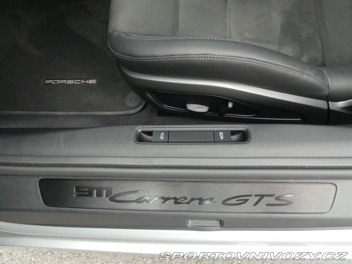 Porsche 911 CARRERA GTS 2023