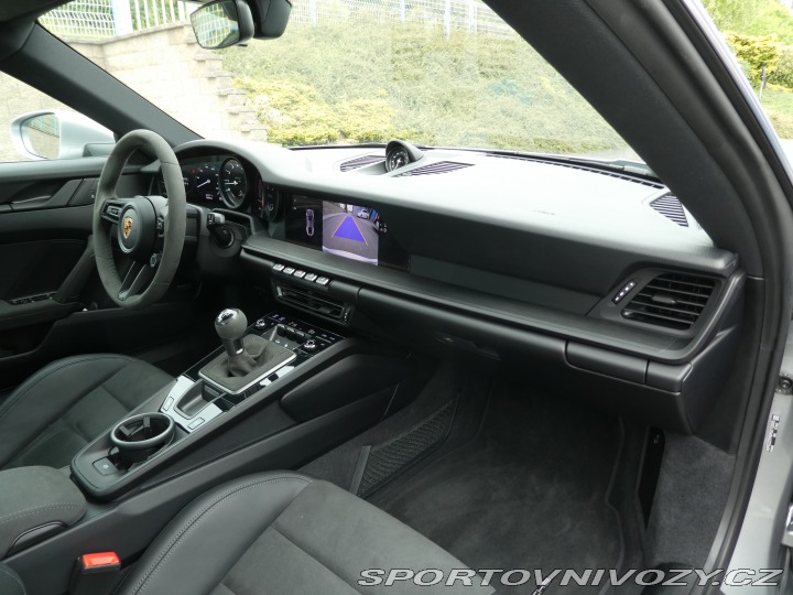 Porsche 911 CARRERA GTS 2023