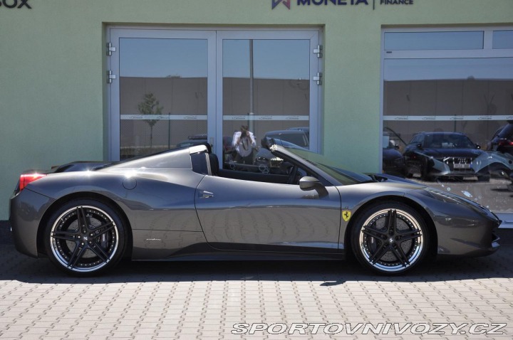 Ferrari 458 SPIDER CARBON LIFT TOP ST 2012