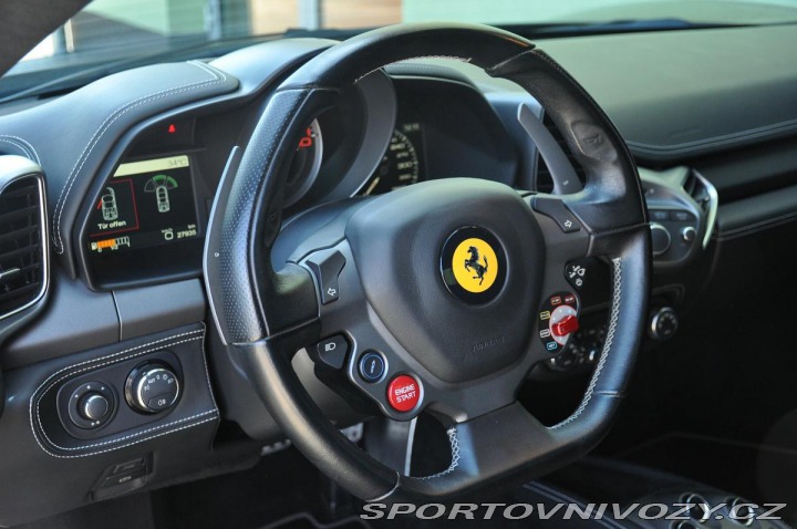Ferrari 458 SPIDER CARBON LIFT TOP ST 2012