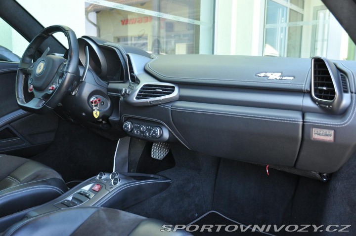 Ferrari 458 SPIDER CARBON LIFT TOP ST 2012