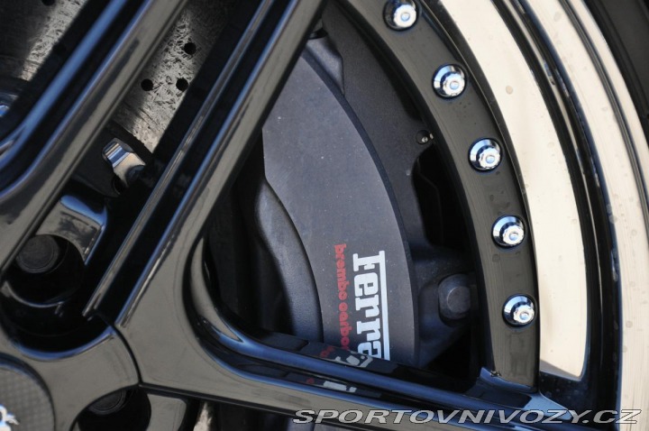 Ferrari 458 SPIDER CARBON LIFT TOP ST 2012