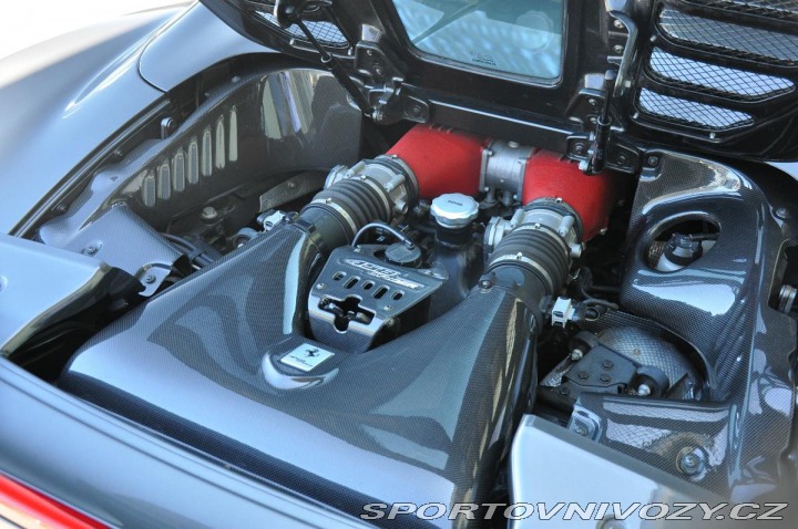 Ferrari 458 SPIDER CARBON LIFT TOP ST 2012