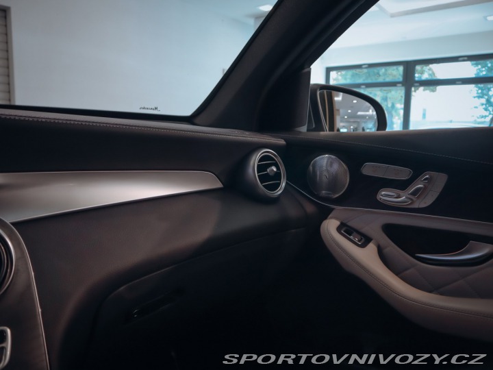 Mercedes-Benz Ostatní modely GLC 400d 4M AMG kupé 2020