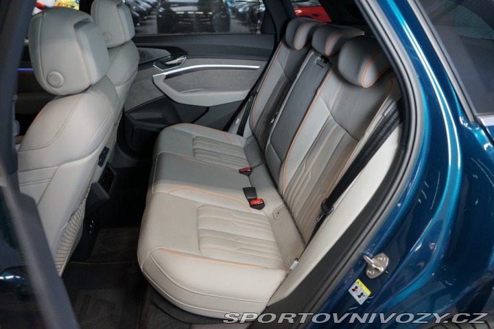 Audi Ostatní modely e-tron 55*PANO*TAŽ*MATRIX*B& 2020