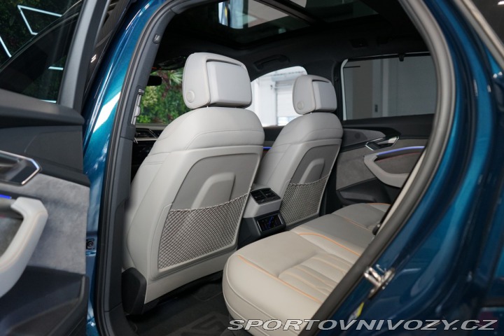 Audi Ostatní modely e-tron 55*PANO*TAŽ*MATRIX*B& 2020