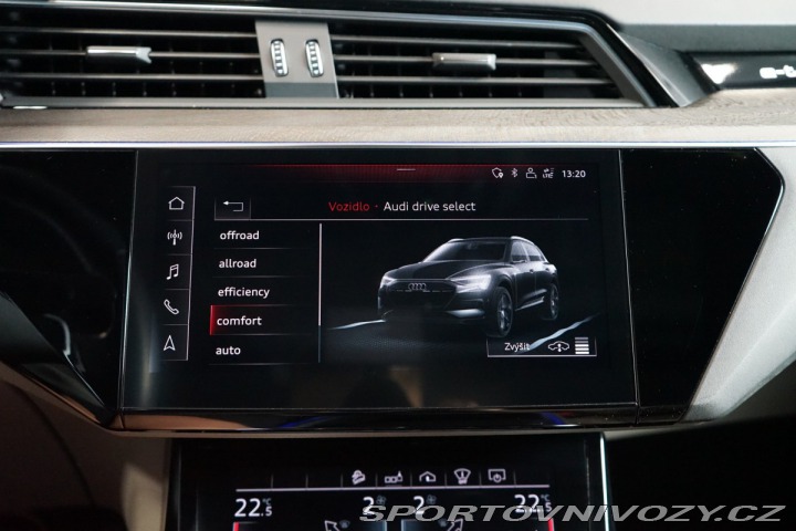 Audi Ostatní modely e-tron 55*PANO*TAŽ*MATRIX*B& 2020