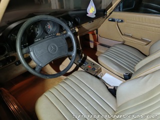 Mercedes-Benz SL 560 SL 1987