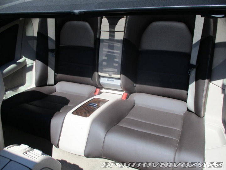Mercedes-Benz E 2,2 250CDI 150kw 9G-Troni 2014