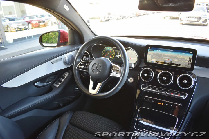 Mercedes-Benz Ostatní modely GLC 200 4MATIC*TAŽNÉ*ČR 1.MAJ 2020
