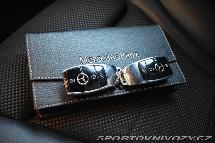 Mercedes-Benz Ostatní modely GLC 200 4MATIC*TAŽNÉ*ČR 1.MAJ 2020