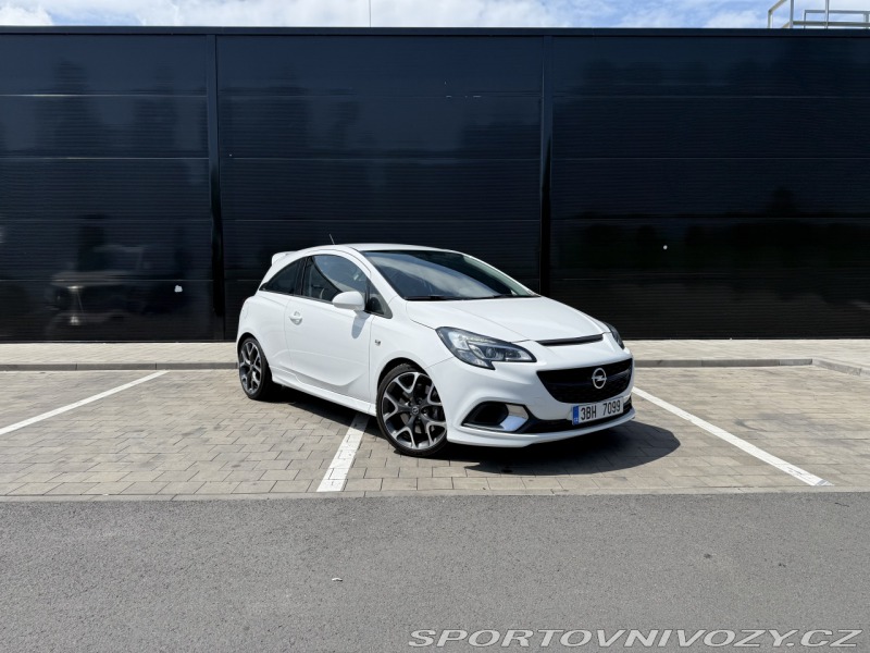 Opel Corsa OPC Performance