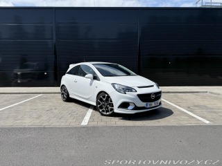 Opel Corsa OPC Performance