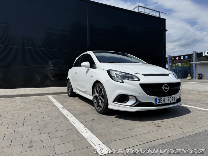 Opel Corsa OPC Performance 2015