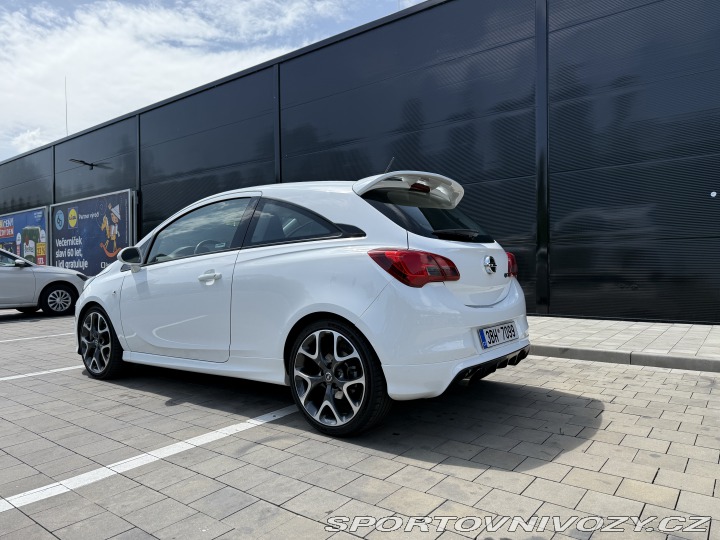 Opel Corsa OPC Performance 2015