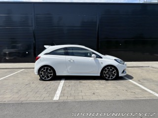 Opel Corsa OPC Performance 2015
