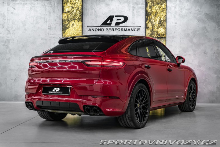 Porsche Cayenne GTS /PANO/VENT/360/ZÁRUKA 2023