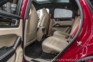 Porsche Cayenne GTS /PANO/VENT/360/ZÁRUKA 2023