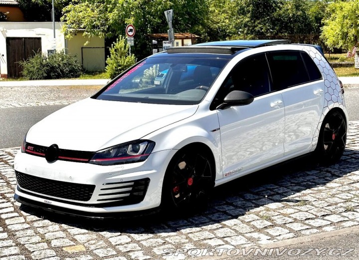 Volkswagen Golf VII Performance DSG 2015