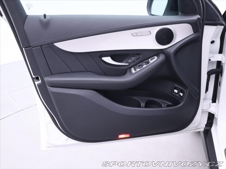 Mercedes-Benz Ostatní modely GLC 2,0 300E AMG ALU Serv.kni 2021