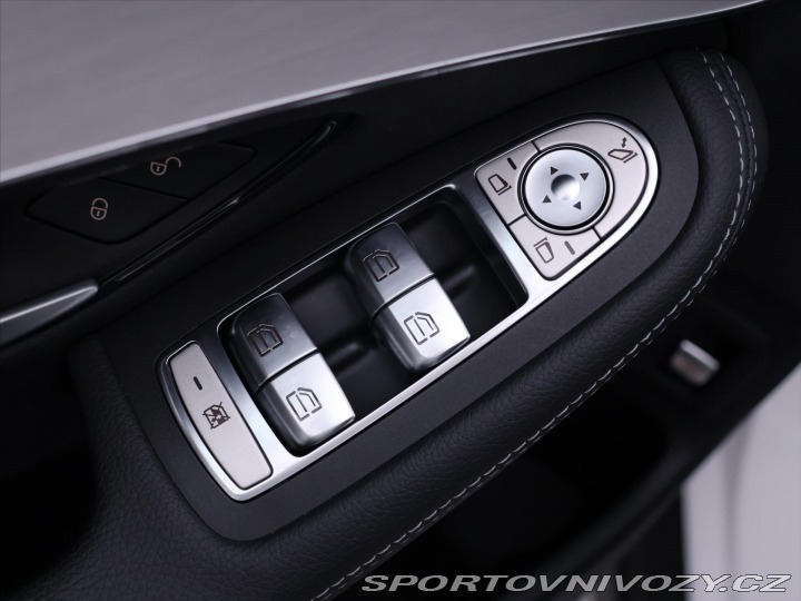 Mercedes-Benz Ostatní modely GLC 2,0 300E AMG ALU Serv.kni 2021