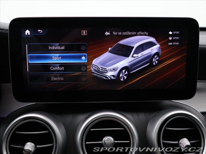 Mercedes-Benz Ostatní modely GLC 2,0 300E AMG ALU Serv.kni 2021