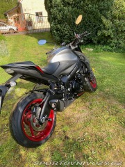 Suzuki Ostatní modely MOTORKA GSX-S1000 110kW 2021