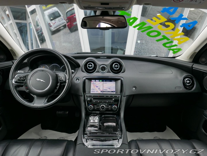 Jaguar XJ 3,0 V6 AWD Automat REZERV 2013