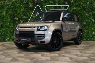   Land Rover Defender OCTA*MOONLIGHT*HUD*PANO*M