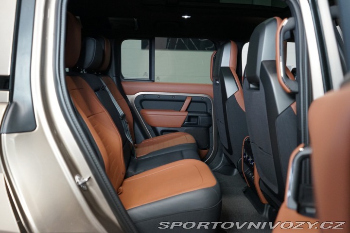 Ostatní značky Ostatní modely Land Rover Defender OCTA*MOONLIGHT*HUD*PANO*M 2025
